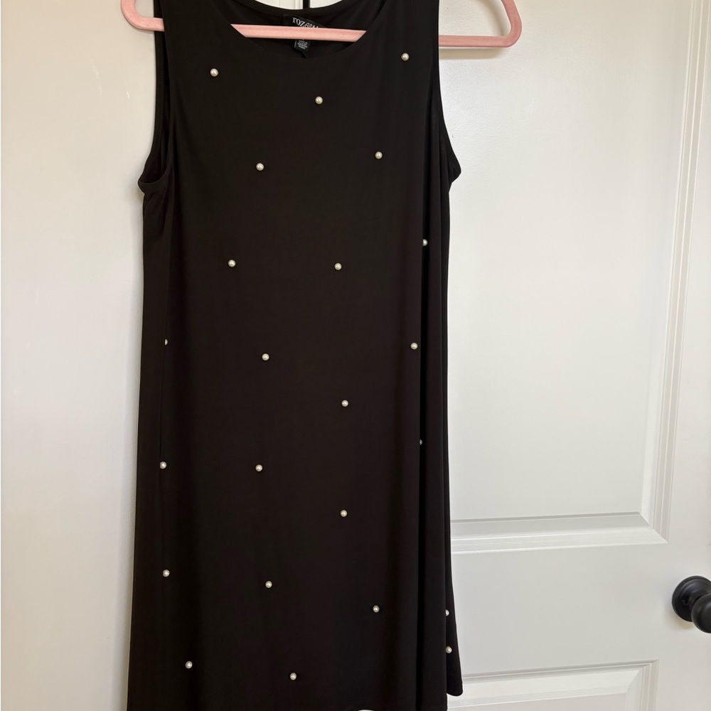 Elegant Black Sleeveless Cocktail Dress with Pearl Accents